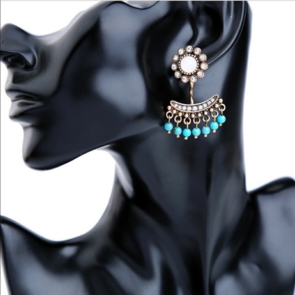 Jewelry - LAST 1!⭐️4pair-in-1 Multifunction Crystal Earrings